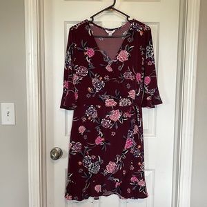 3/4 sleeve maroon floral dress